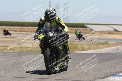 media/Jun-16-2024-Lets Ride (Sun) [[4ae6dd1f02]]/Group B/1220pm (Wheelie Bump)/
